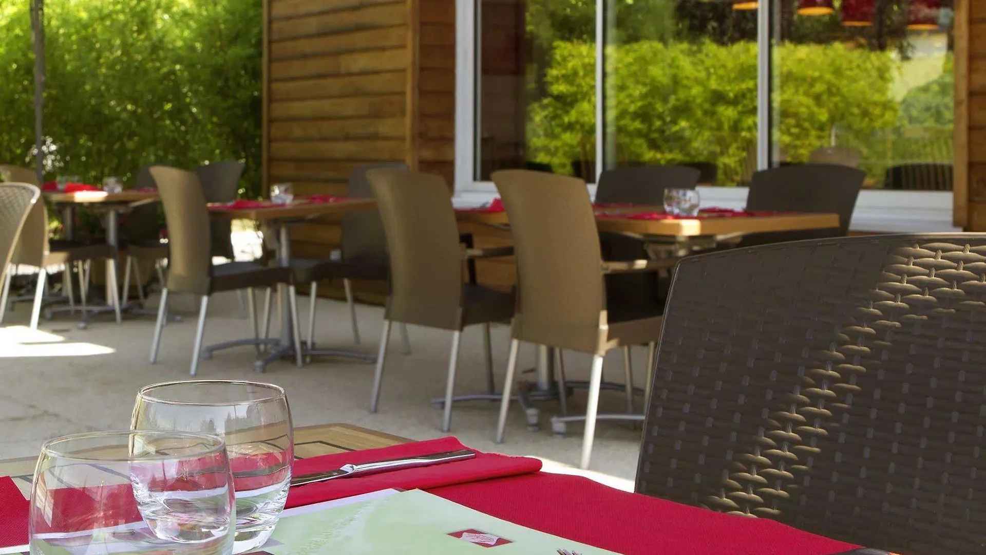 Ibis Roanne Le Coteau Hotel Restaurant